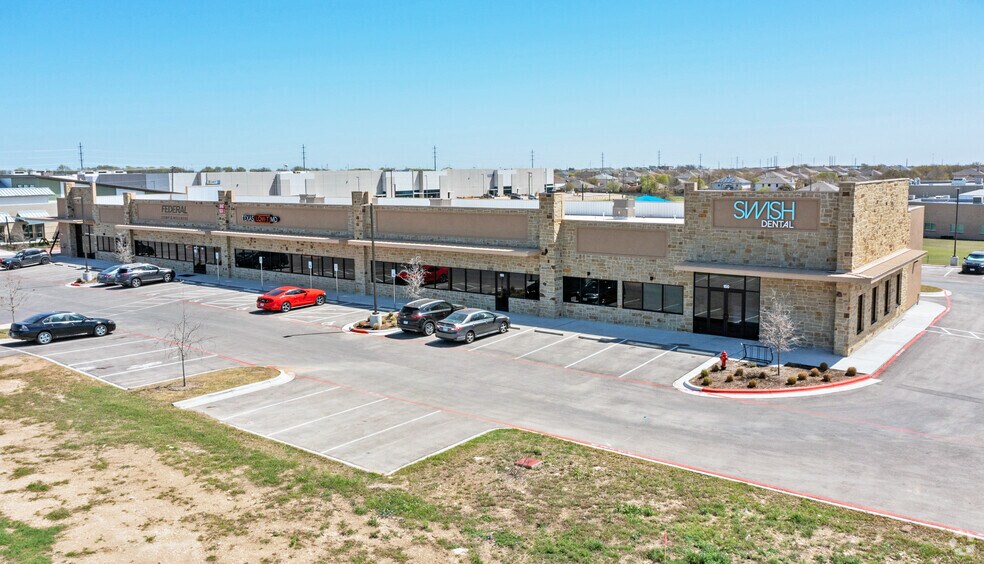 More Photos Of 18817 N Heatherwilde Blvd, Pflugerville Storefront For Lease