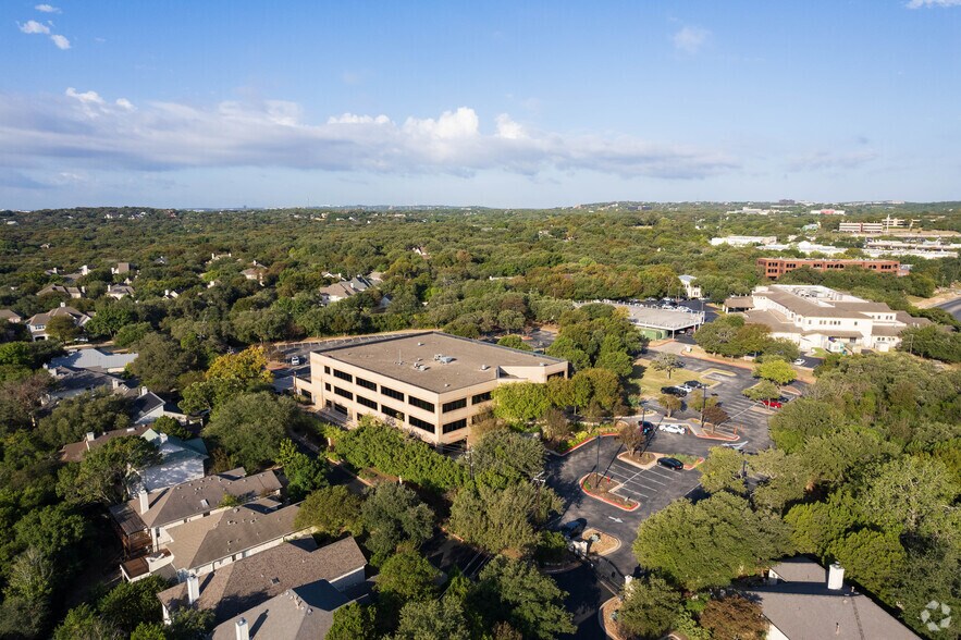 More Photos Of 3001 Bee Caves Rd, Austin Office For Lease
