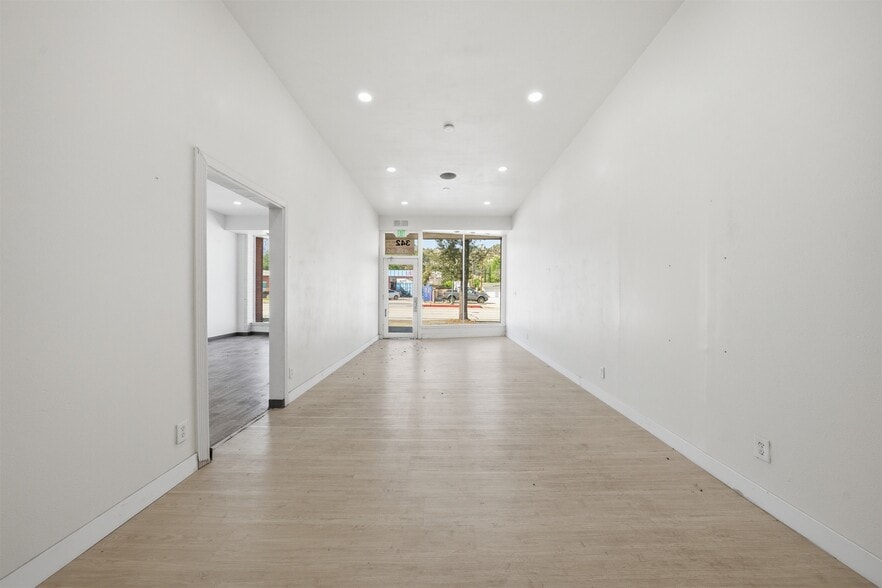 More Photos Of 340-344 E Foothill Blvd, Arcadia Freestanding For Sale