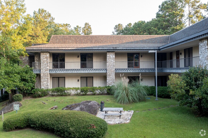 More Photos Of 500 Chase Park S, Birmingham Unknown For Lease