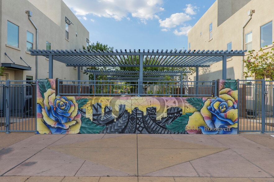 More Photos Of 610 E Roosevelt St, Phoenix Storefront Retail Residential For Sale