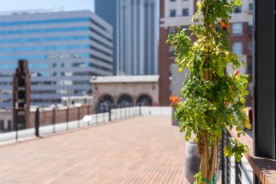 More Photos Of 510-514 S Broadway, Los Angeles Office For Sale