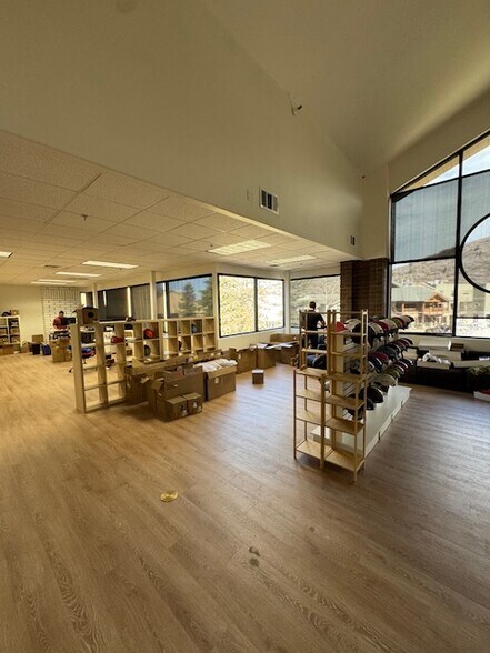 More Photos Of 1795 Sidewinder Dr, Park City Office For Lease