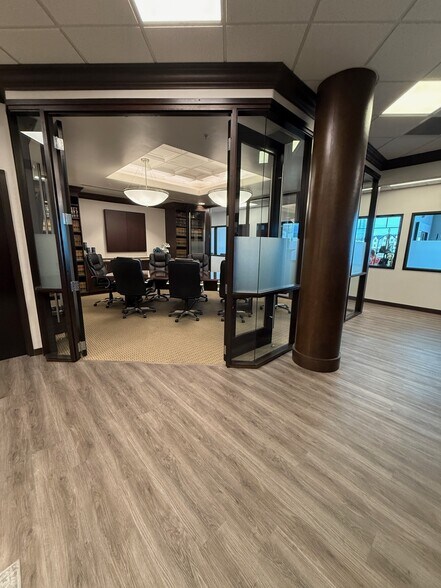 More Photos Of 233 S Pleasant Grove Blvd, Pleasant Grove Office For Sale