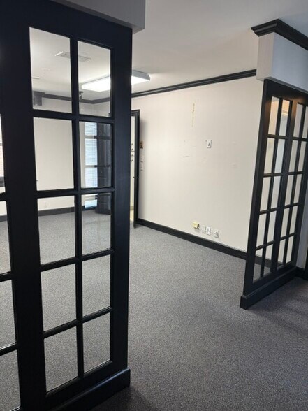 More Photos Of 3015 Poston Ave, Nashville Medical For Sale