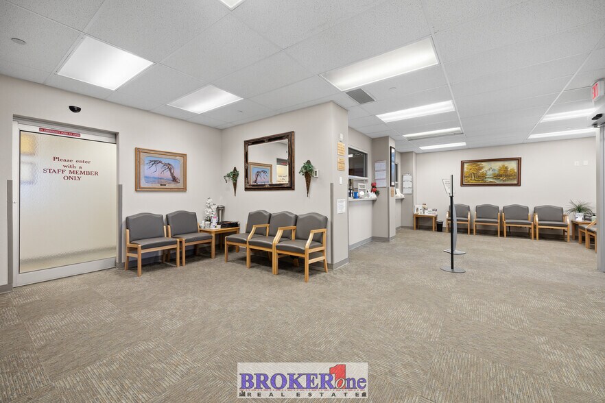 More Photos Of 419 S Washington St, Casper Healthcare For Lease