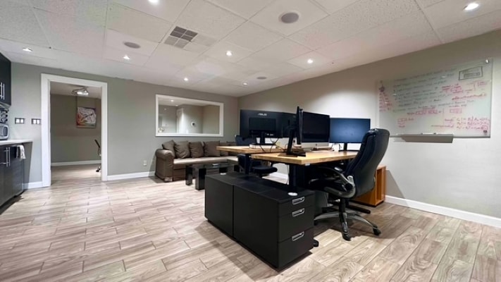 More Photos Of 4751 Conway Rd, Orlando Office For Lease