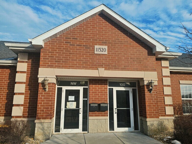 More Photos Of 11520 W 183rd St, Orland Park Medical For Sale