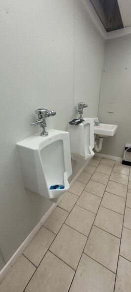 More Photos Of 8-10 E Hoosac St, Adams Restaurant For Sale