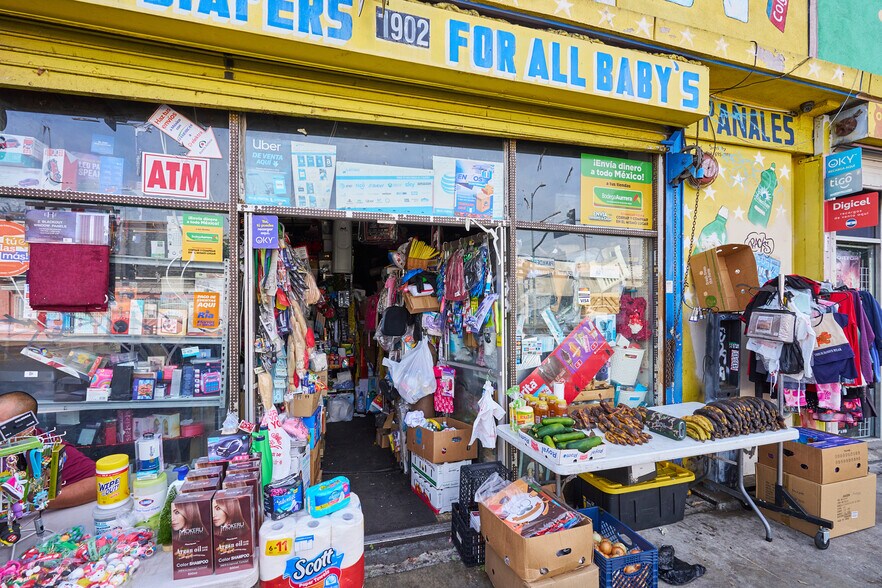 More Photos Of 1900-1914 W Pico Blvd, Los Angeles General Retail For Sale