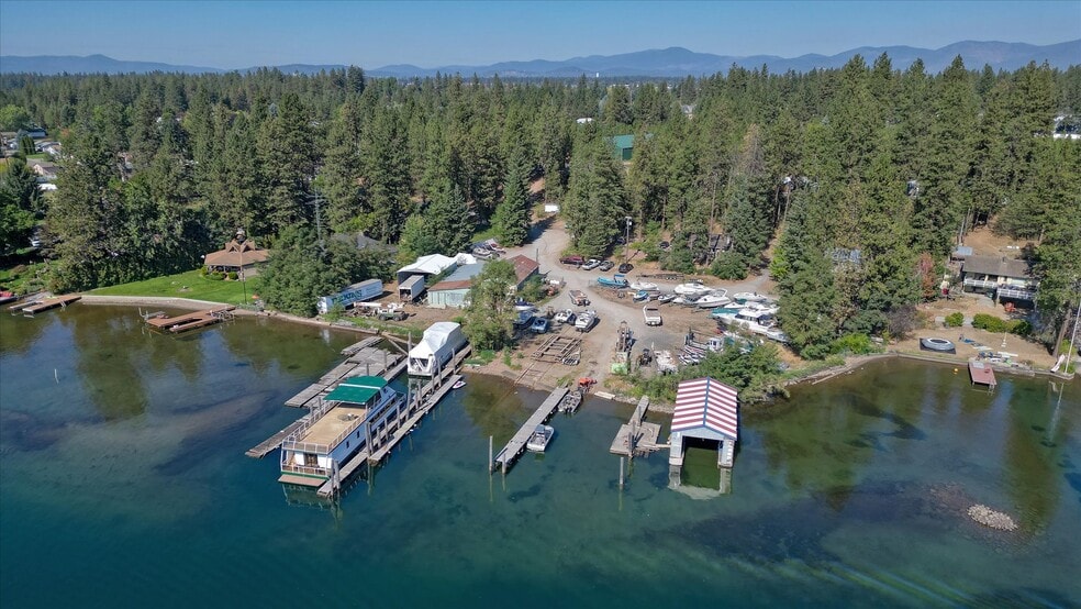 Primary Photo Of 5729 E Marine Dr, Post Falls Marina For Sale