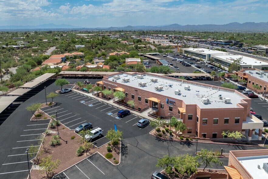 More Photos Of 7490 N Oracle Rd, Tucson Medical For Sale