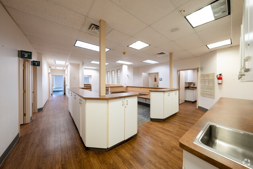 More Photos Of 1228-1248 Niagara Falls Blvd, Tonawanda Unknown For Lease