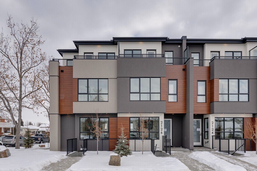 More Photos Of 2124 7 St NW, Calgary Apartments For Sale