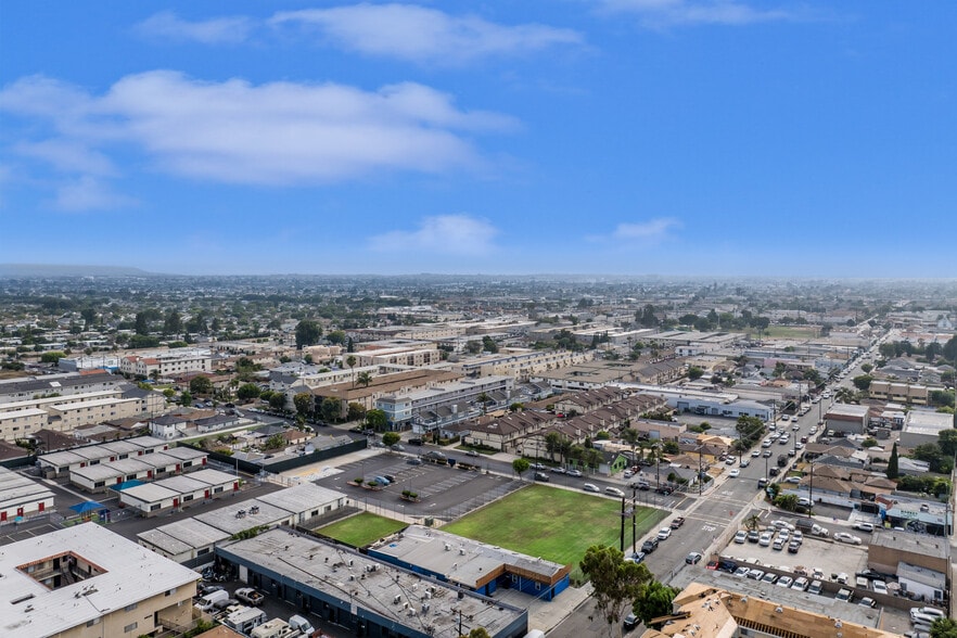 More Photos Of 3642 W 139th St, Hawthorne Movie Radio TVStudio For Sale