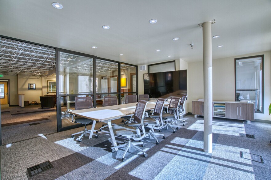More Photos Of 1215 Spruce St, Boulder Office For Sale