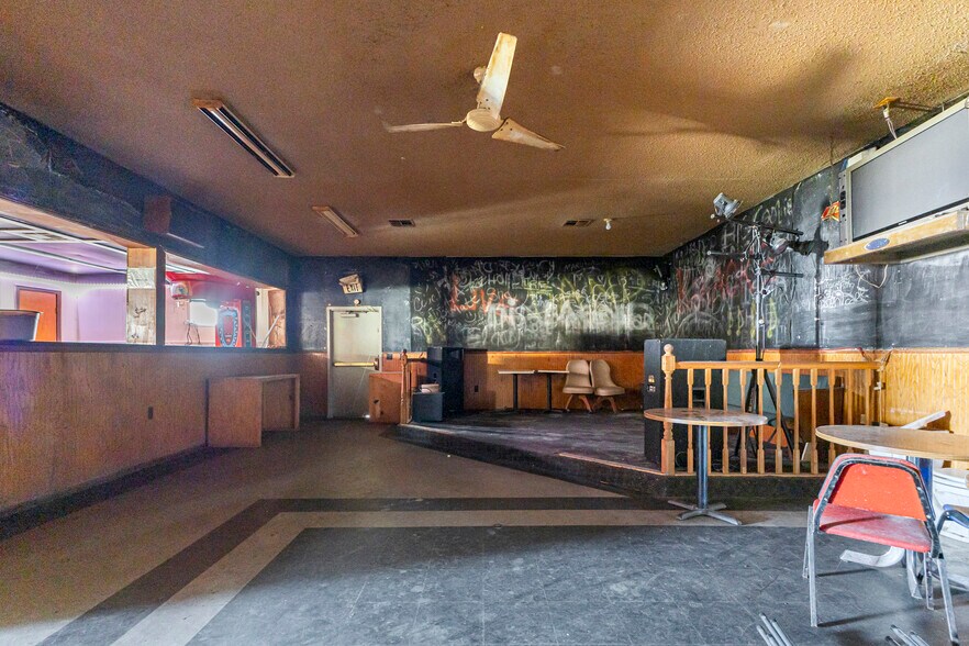 More Photos Of 35676 Van Born Rd, Wayne Restaurant For Sale