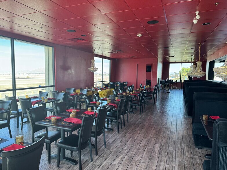More Photos Of 1405 E Sunset Rd, Las Vegas Restaurant For Lease