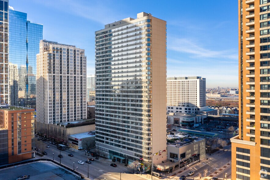Primary Photo Of 1212 S Michigan Ave, Chicago Apartments For Lease