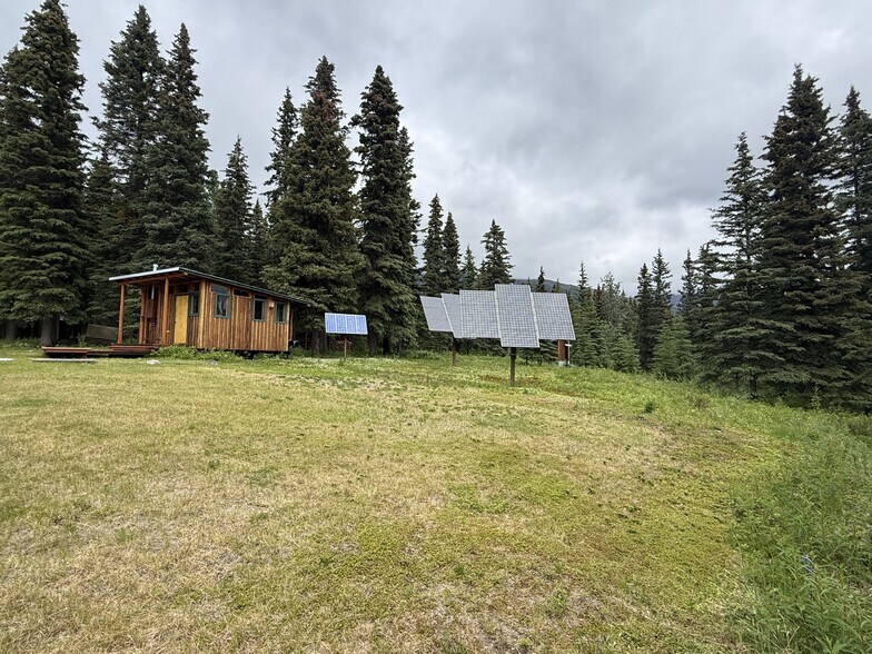 More Photos Of NHN (Nizina Road) McCarthy, Glennallen Specialty For Sale