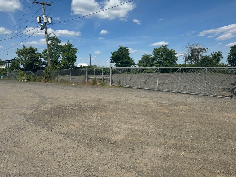 More Photos Of 1 Hackensack Ave, South Kearny Industrial For Lease