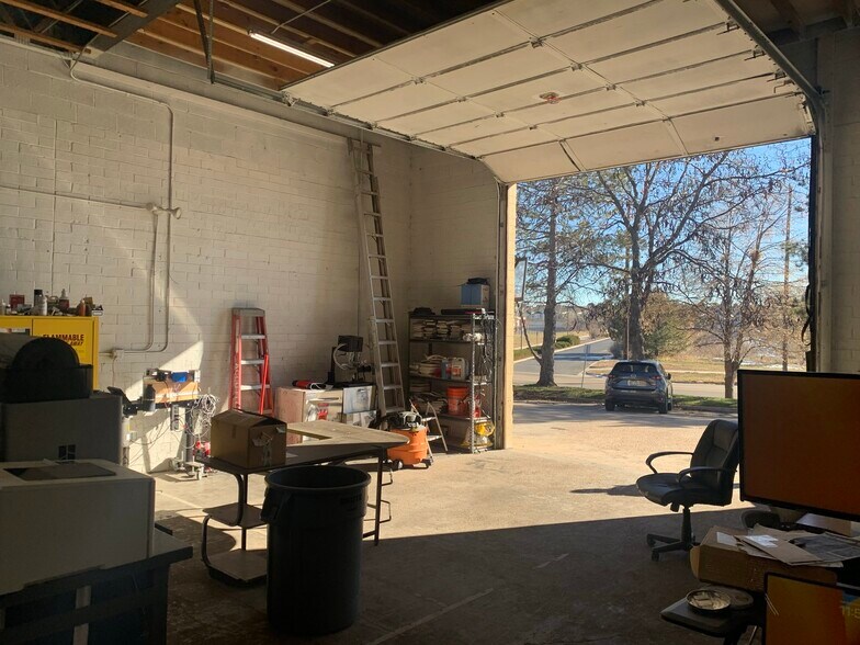 More Photos Of 10650 Irma Dr, Northglenn Industrial For Sale