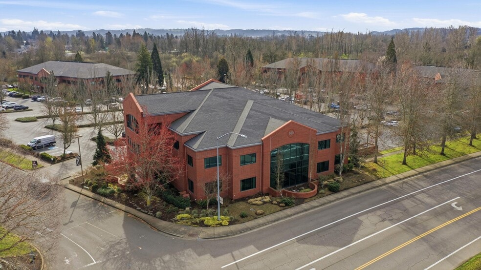 More Photos Of 680 Hawthorne Ave SE, Salem Office For Lease