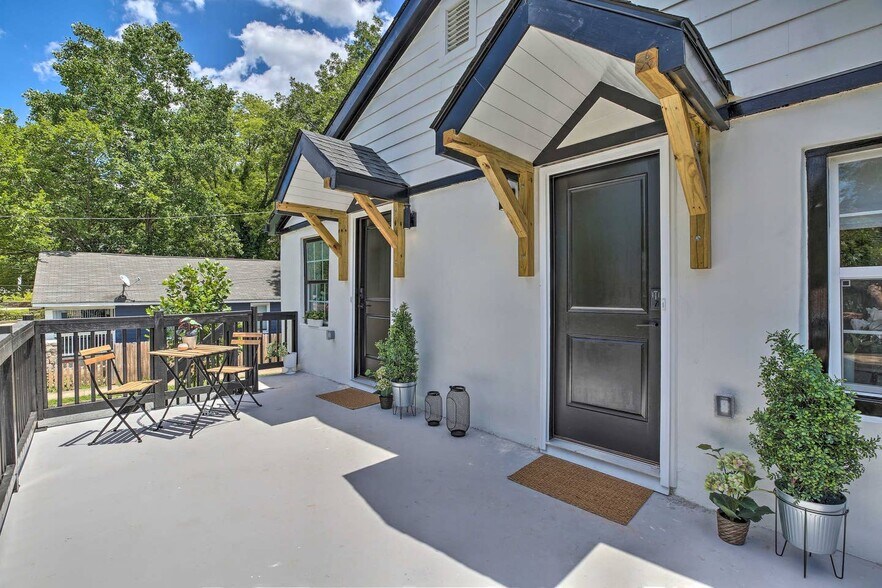 More Photos Of 1026 Ashby Grv SW, Atlanta Apartments For Sale