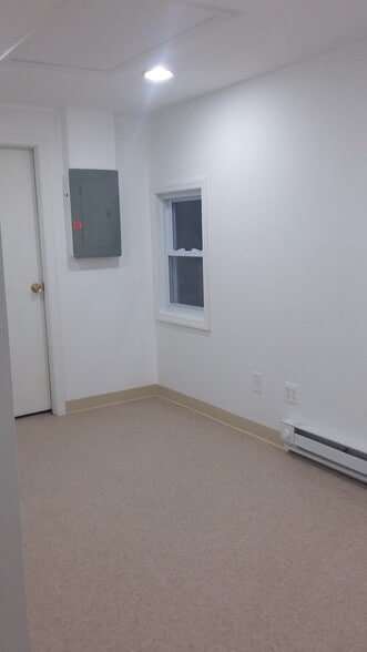 More Photos Of 68 Schraalenburgh Rd, Harrington Park Storefront Retail Residential For Lease