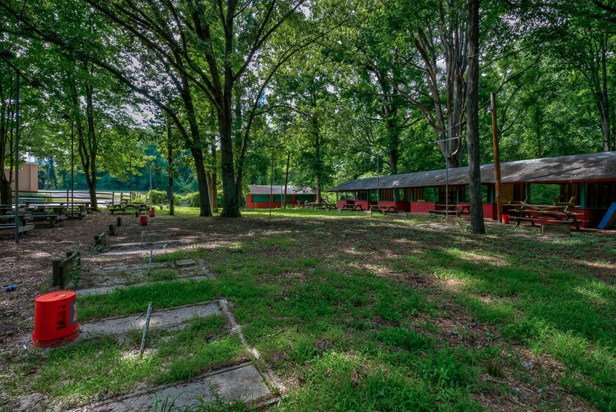 More Photos Of 10 Pythian Dr, Edgewater Lodge Meeting Hall For Sale