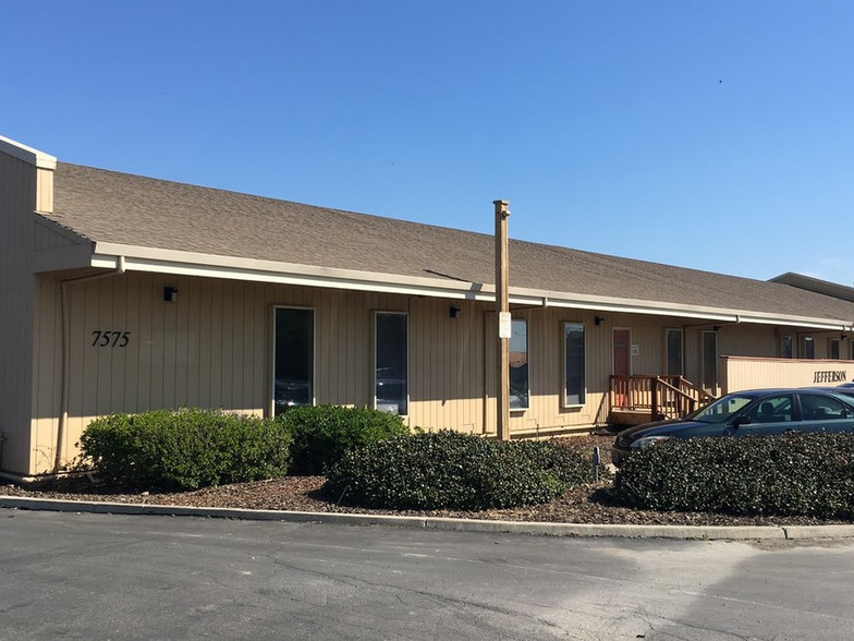 Primary Photo Of 7575 W Linne Rd, Tracy Office For Lease