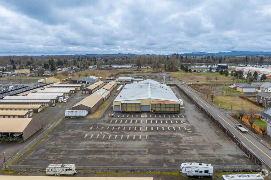 More Photos Of 596 Hoffman Rd, Independence Manufacturing For Sale