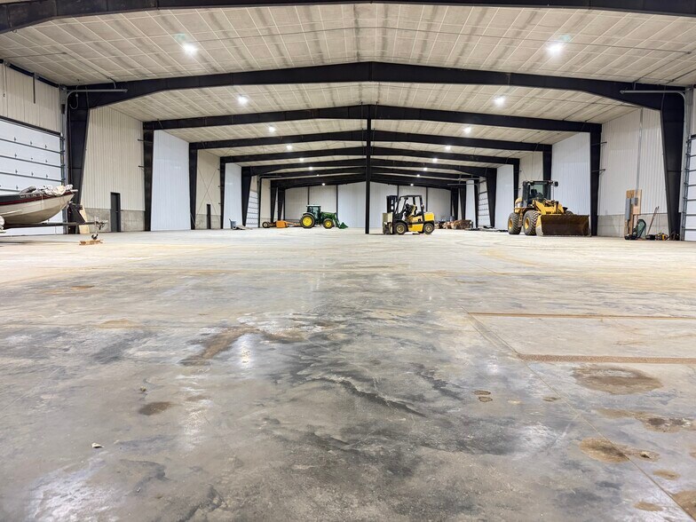 More Photos Of 414 W Industrial Rd, Canton Industrial For Lease