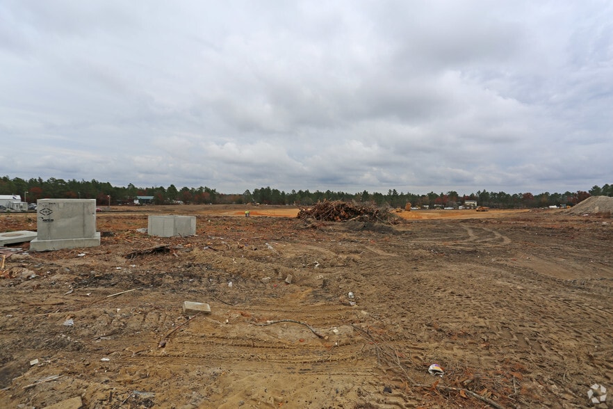 More Photos Of 5441-5443 Platt Springs Rd, Lexington Storefront For Lease