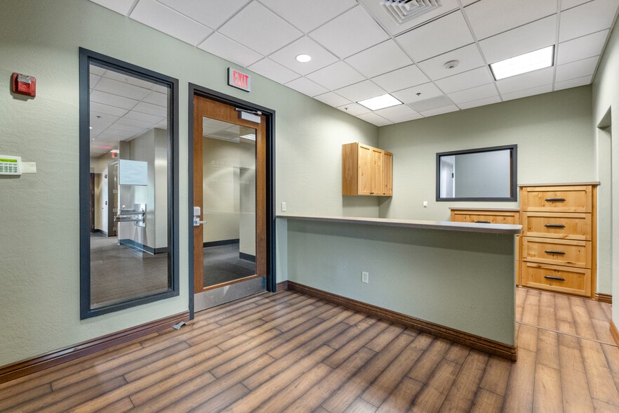 More Photos Of 325 W Gurley St, Prescott Office Residential For Lease