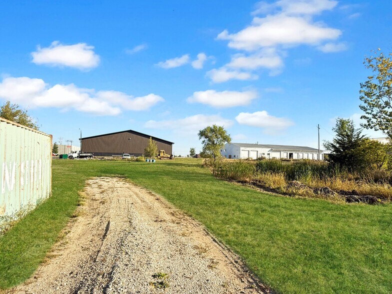 More Photos Of 1911 NE 58th Ave, Des Moines Industrial For Sale