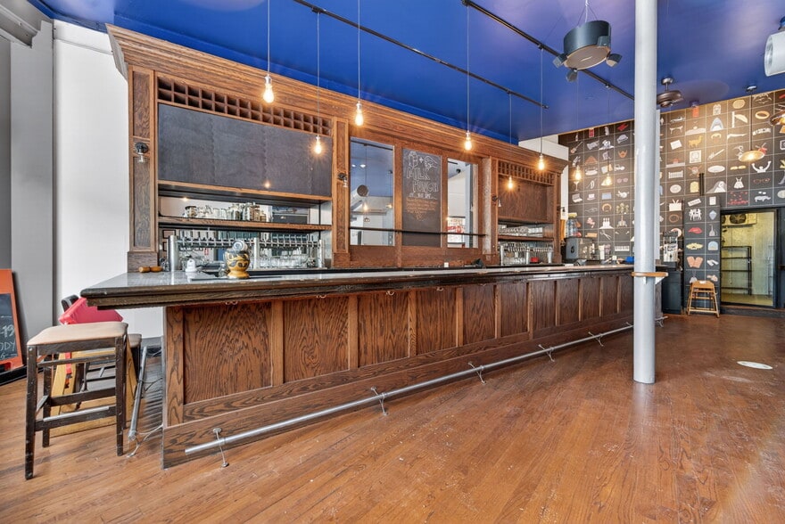 More Photos Of 1248-1260 Cambridge St, Cambridge Storefront Retail Office For Lease