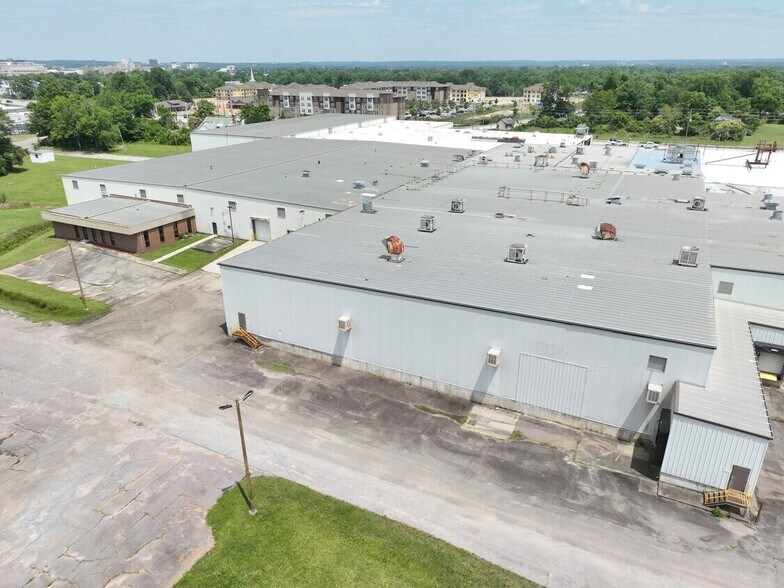 More Photos Of 1621 15th St, Augusta Warehouse For Sale