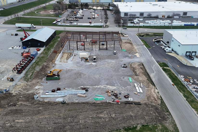 More Photos Of 9381 Seward Rd, Fairfield Warehouse For Lease