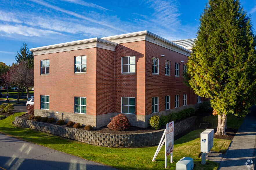 More Photos Of 16508 SE 24th St, Vancouver Office For Lease