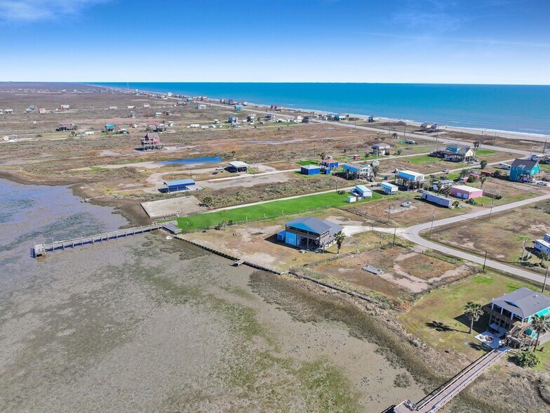 More Photos Of 1067 Seagull St, Gilchrist Land For Sale