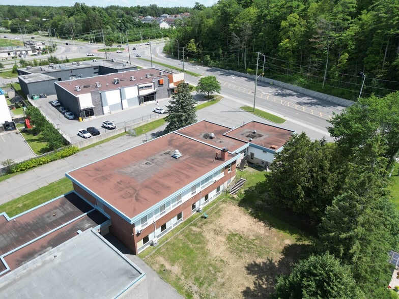 More Photos Of 3775 St Joseph Blvd, Ottawa Schools For Sale