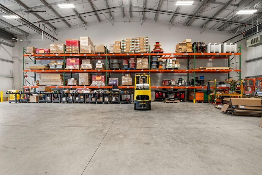 More Photos Of 2 Ricketts Pond Dr, Carver Light Distribution For Lease