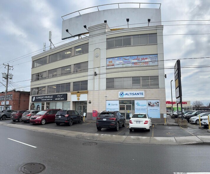 Primary Photo Of 3858-3870 Notre-Dame, Laval Office For Sale