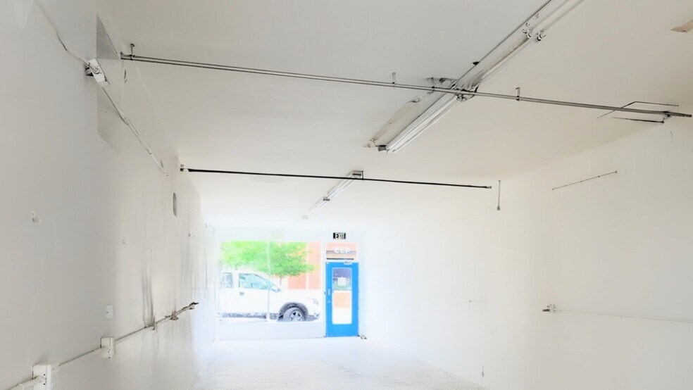 More Photos Of 435 N Church St, Hendersonville Storefront For Lease