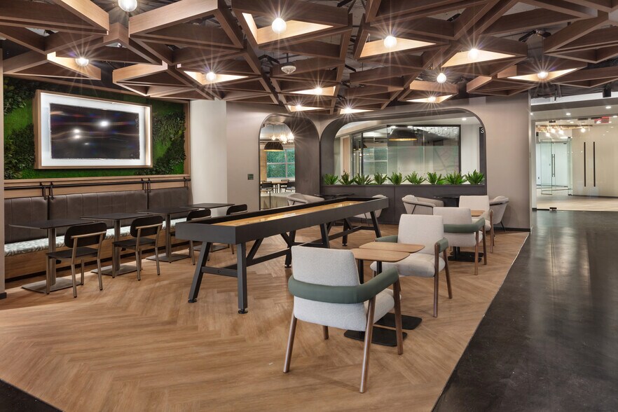 More Photos Of 1900 Campus Commons Dr, Reston Unknown For Lease