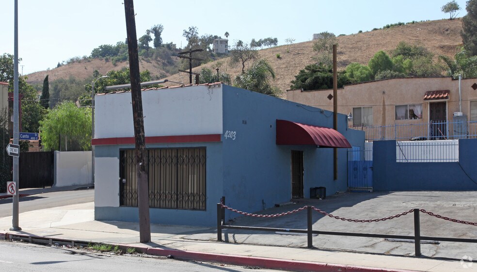 More Photos Of 4203 N Huntington Dr, Los Angeles Storefront Retail Residential For Sale