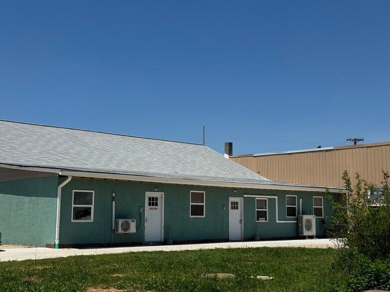 More Photos Of 900 Willow Grove Rd, Monroeville Warehouse For Sale