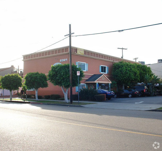 Primary Photo Of 2321 Abbot Kinney Blvd, Venice General Retail For Sale