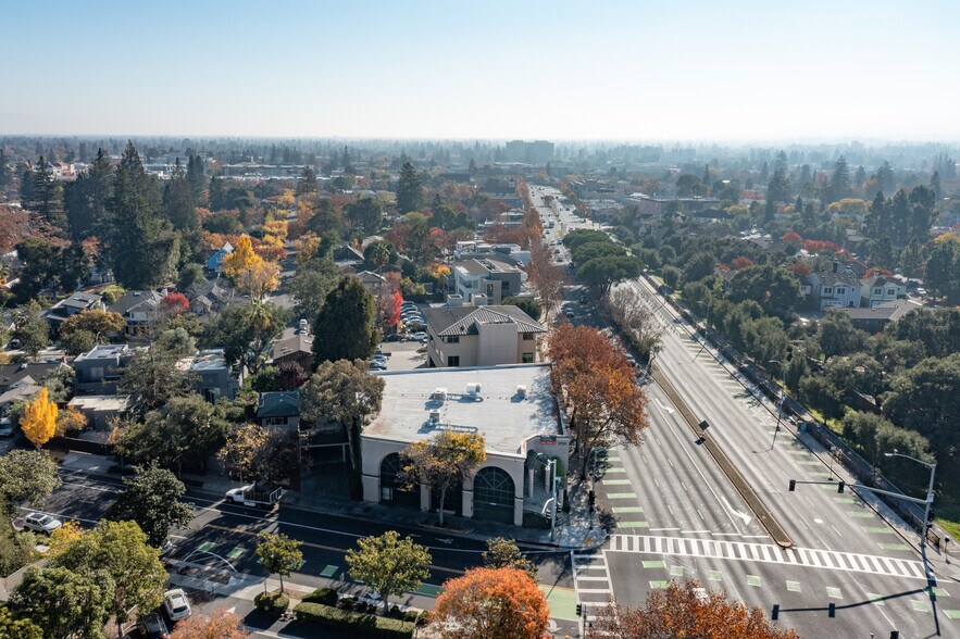 More Photos Of 1705 El Camino Real, Palo Alto Office For Sale